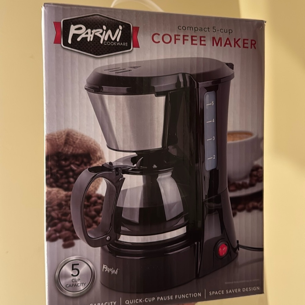 PARINI compact 5 cups coffee maker NIB